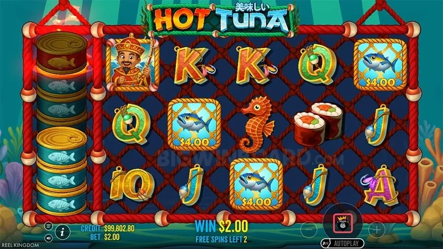 Person playing poker on PH33 mobile app
